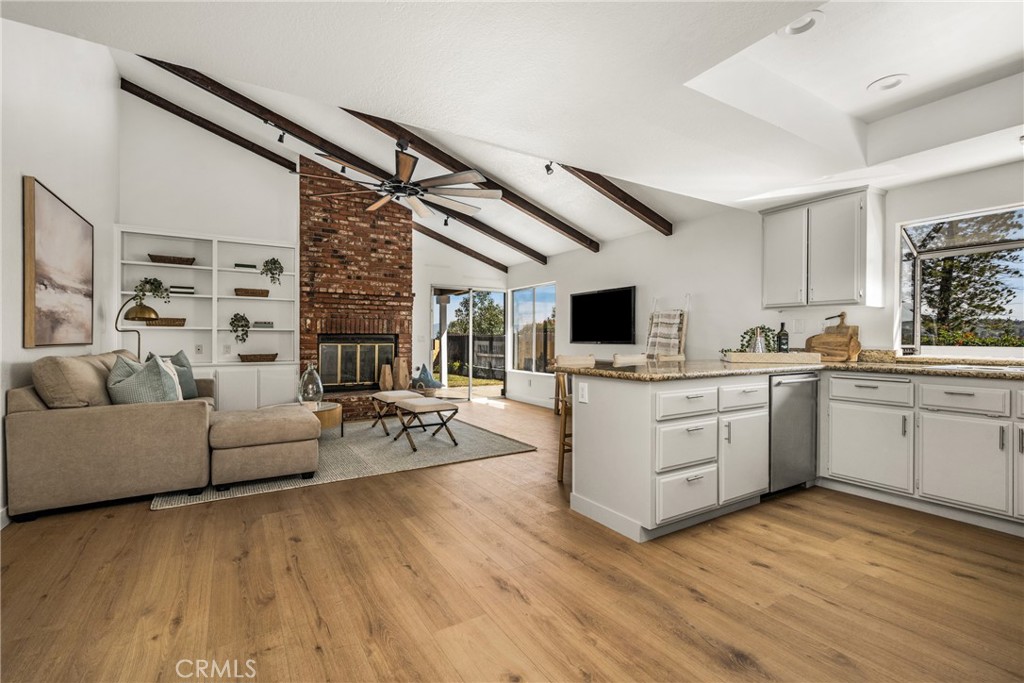 14312 Martin Riverside, CA 92503 - Photo 33 of 58