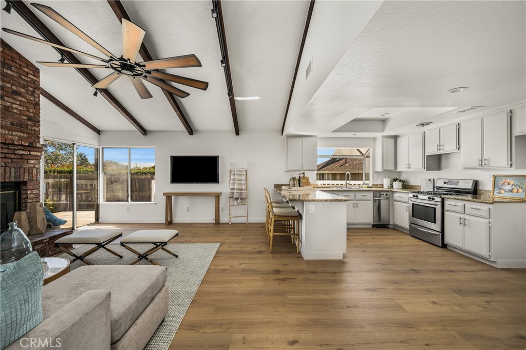 14312 Martin Riverside, CA 92503 - Photo 36 of 58