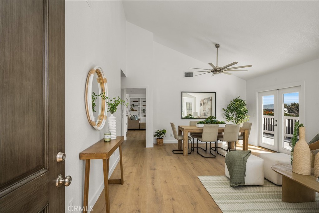 14312 Martin Riverside, CA 92503 - Photo 6 of 58