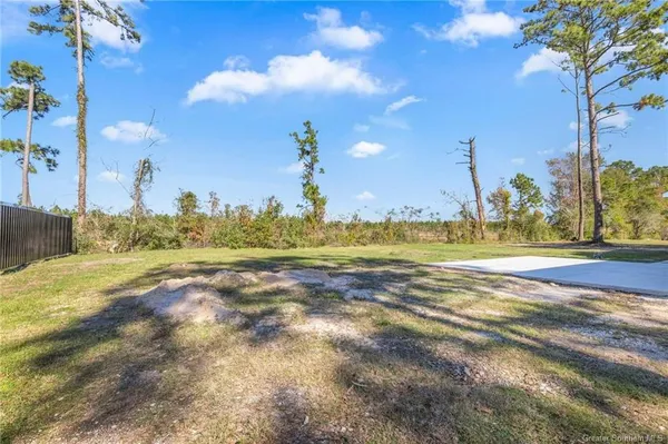 $255,900 | 1182 Waynewood Drive, Lake Charles, LA 70611