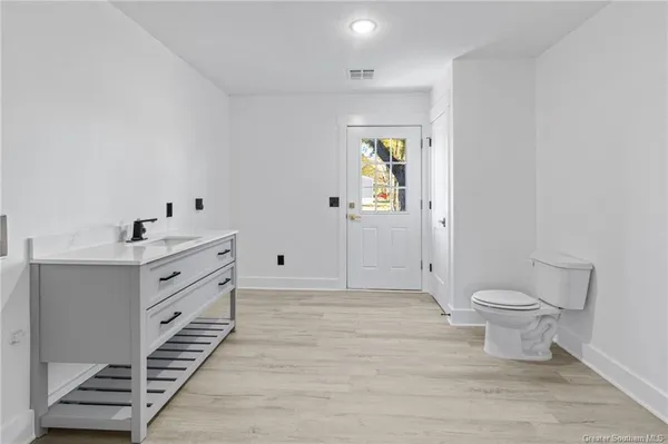 $255,900 | 1182 Waynewood Drive, Lake Charles, LA 70611