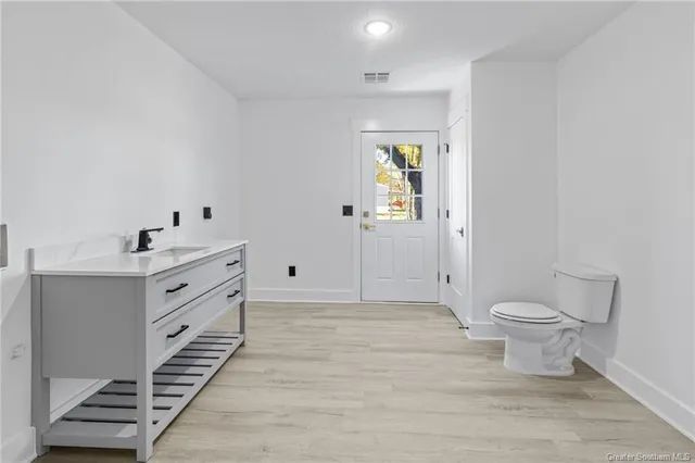 $259,900 | 1182 Waynewood Drive, Lake Charles, LA 70611