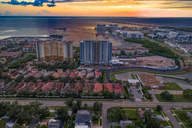 a view of building with outdoor space