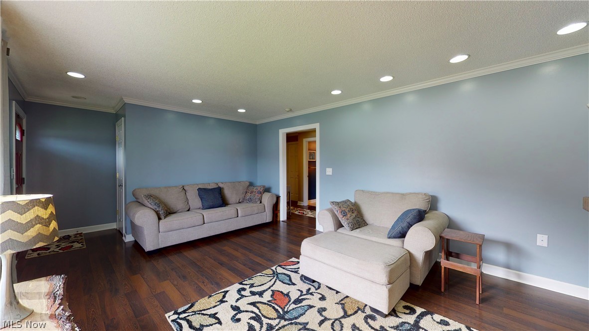 1874 Rush Road Wickliffe, OH 44092 - Photo 15 of 35 Gallery Image 15