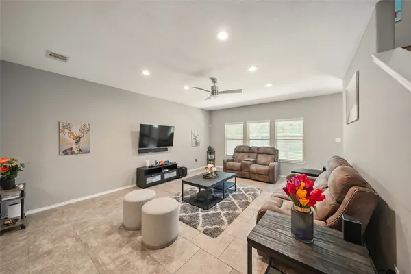 $497,500 | 163 Meadow Valley Drive, Conroe, TX 77384