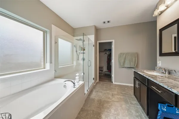 $497,500 | 163 Meadow Valley Drive, Conroe, TX 77384