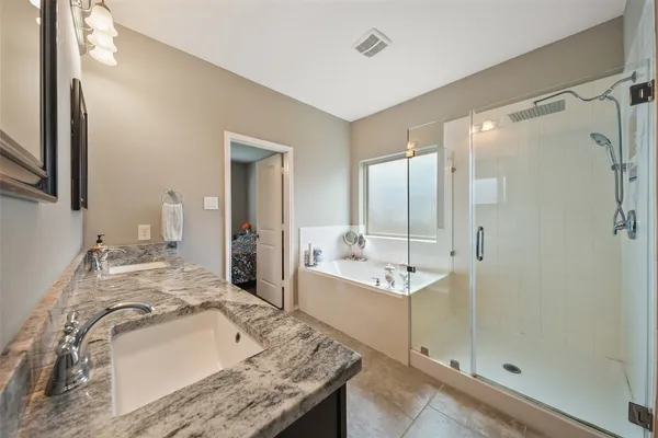 $497,500 | 163 Meadow Valley Drive, Conroe, TX 77384