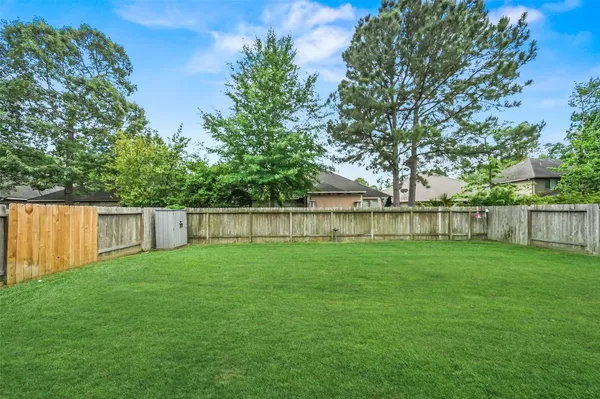 $497,500 | 163 Meadow Valley Drive, Conroe, TX 77384