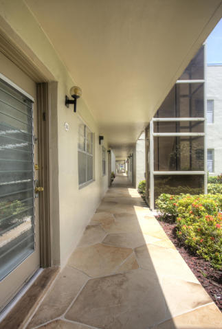 542 Normandy Lane Delray Beach, FL 33484 - Photo 12 of 12 20180814123549849277000000-o