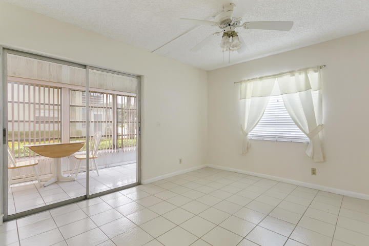 542 Normandy Lane Delray Beach, FL 33484 - Photo 8 of 12 20180814123926886507000000-o