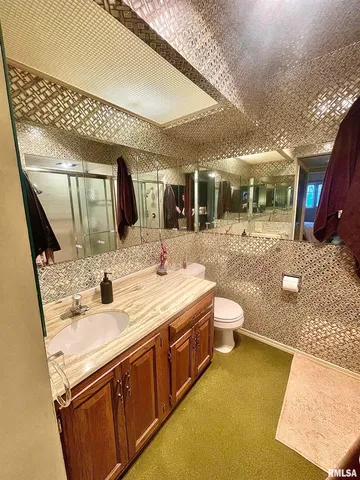 $169,000 | 10 Rye Court, Macomb, IL 61455