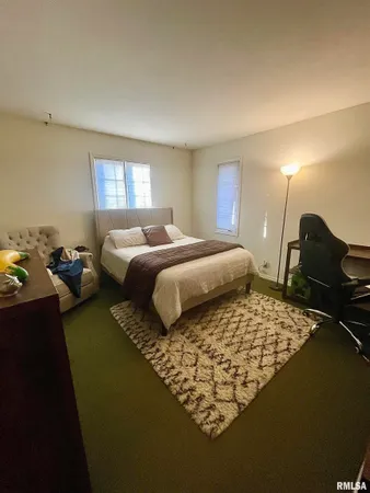 $165,000 | 10 Rye Court, Macomb, IL 61455