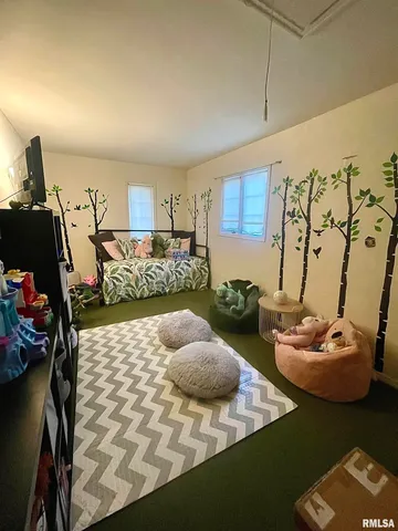 $169,000 | 10 Rye Court, Macomb, IL 61455