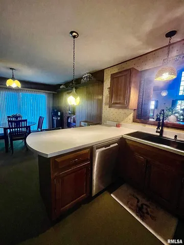 $169,000 | 10 Rye Court, Macomb, IL 61455