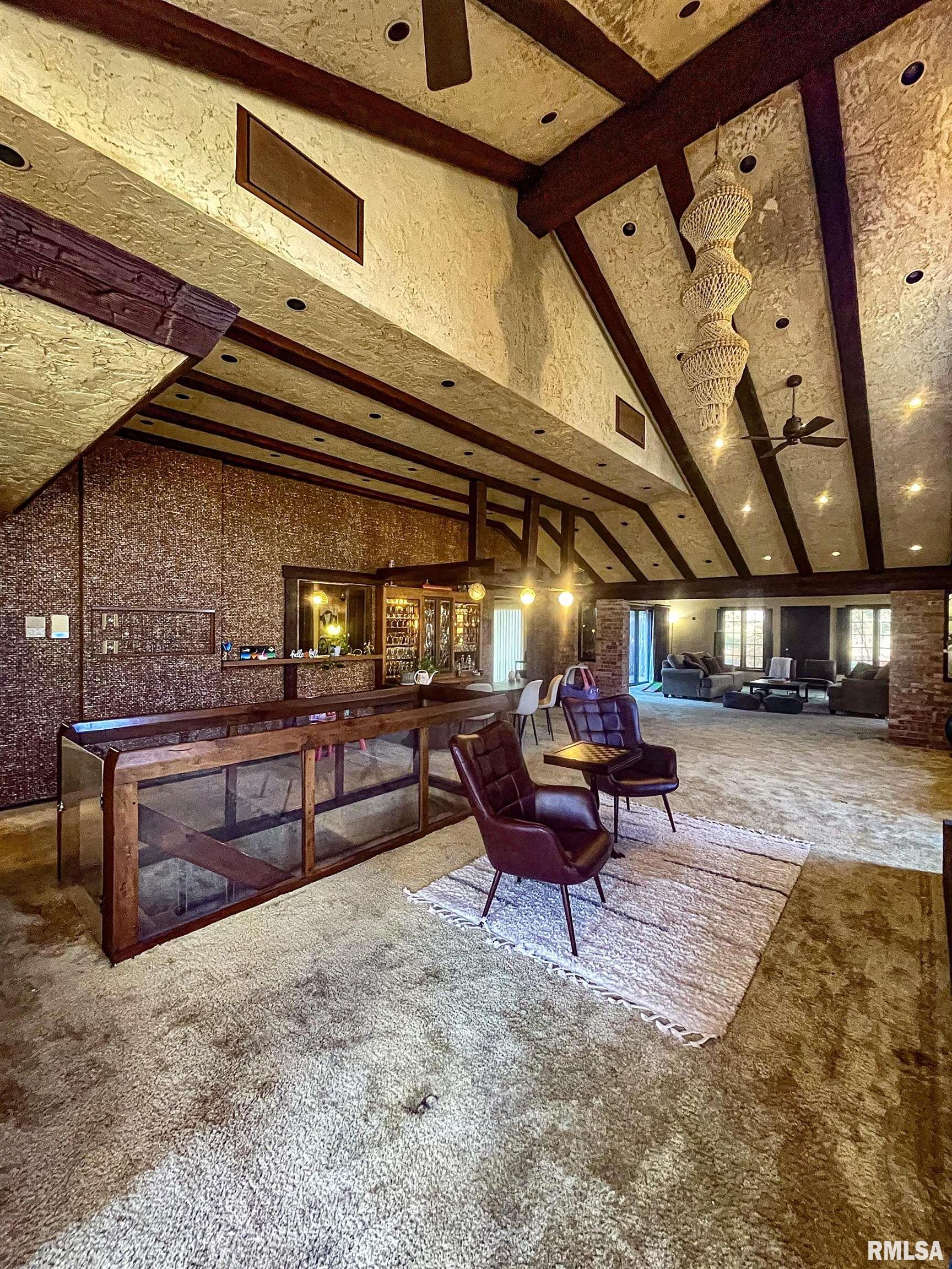 10 Rye Court Macomb, IL 61455 - Photo 3 of 26