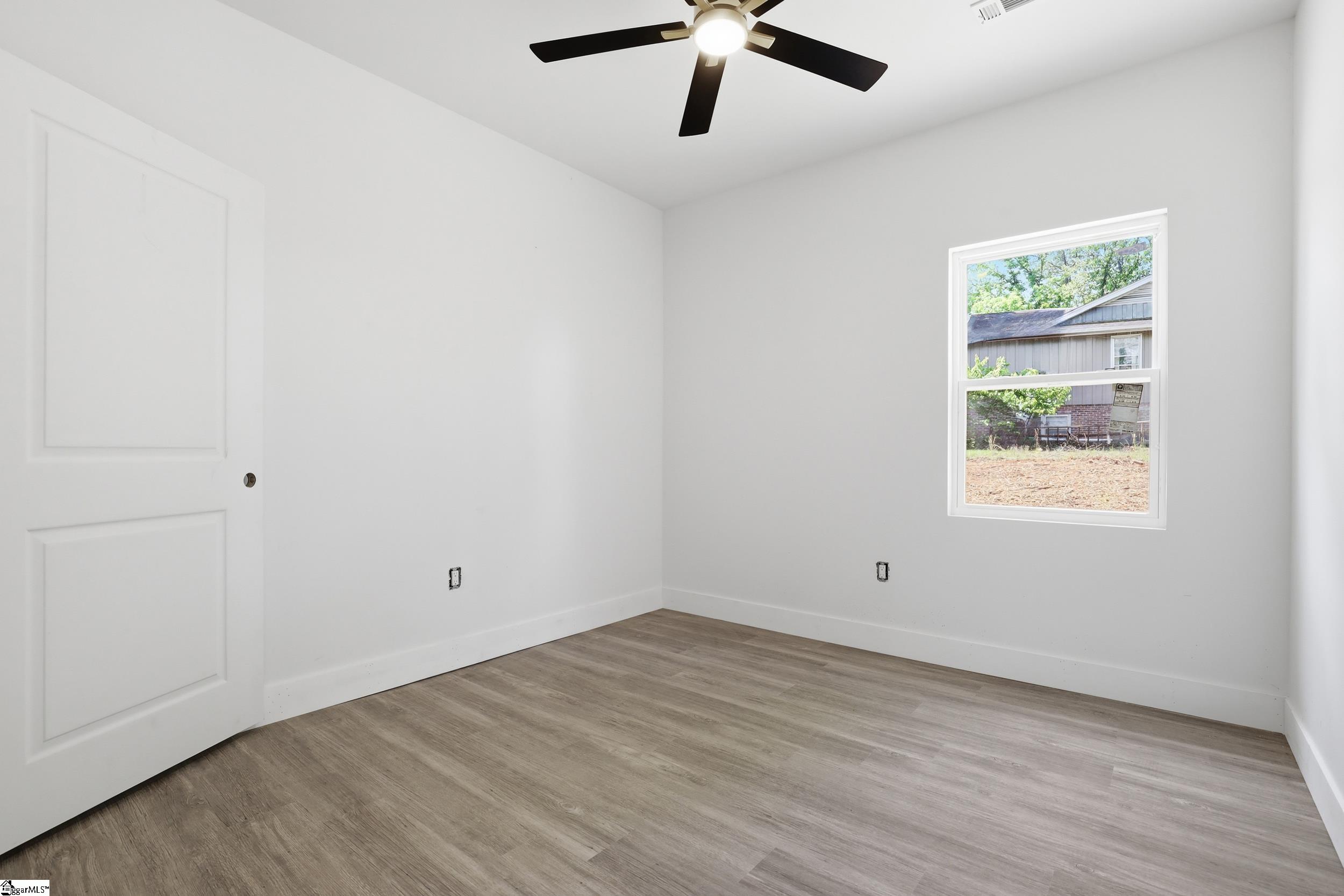 1077 Country Club Road Pickens, SC 29671 - Photo 9 of 14