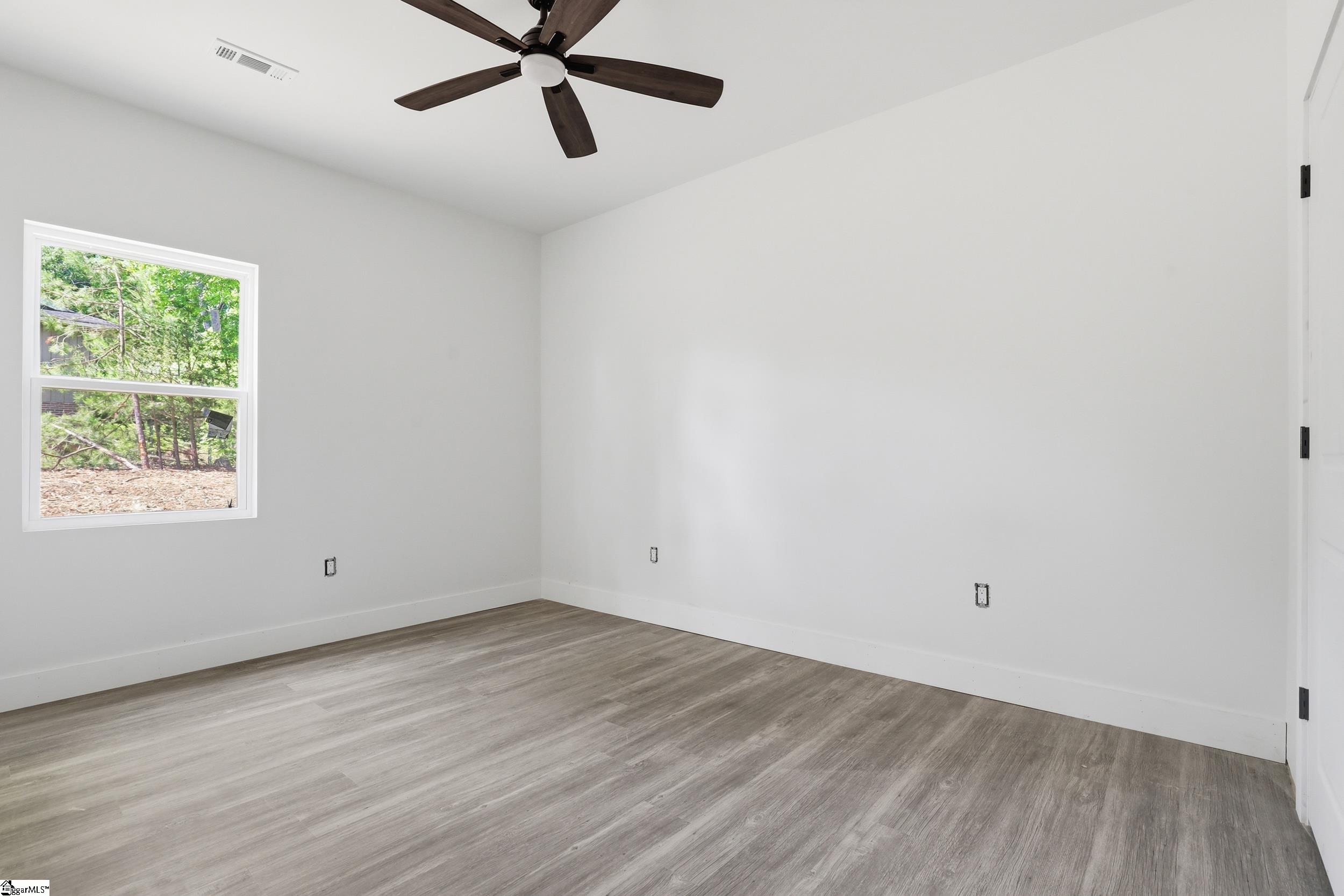 1077 Country Club Road Pickens, SC 29671 - Photo 10 of 14