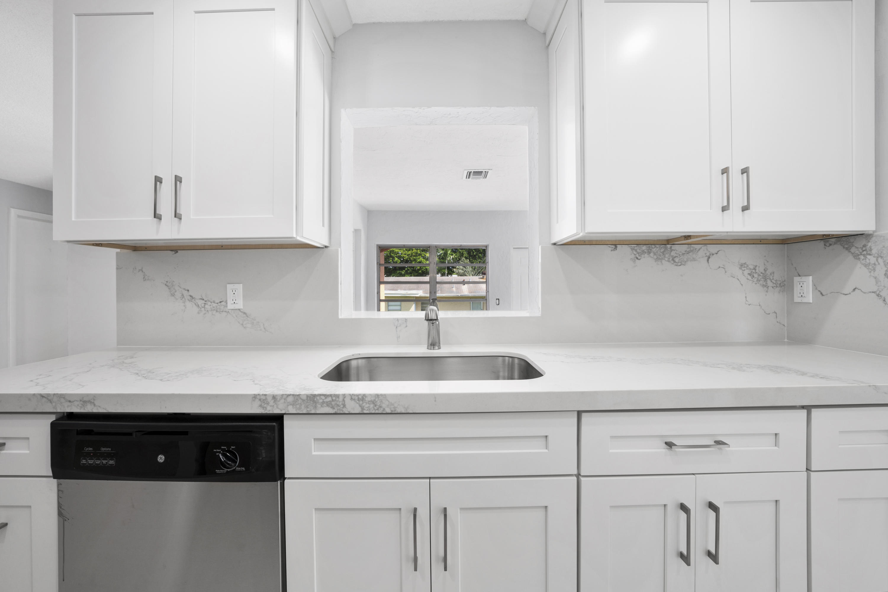 1324 Northwest 2nd Circle Boca Raton, FL 33432 - Photo 7 of 28 Hi-Res3337