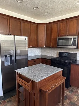 $2,000 | 4767 Lafaye Street, New Orleans, LA 70122