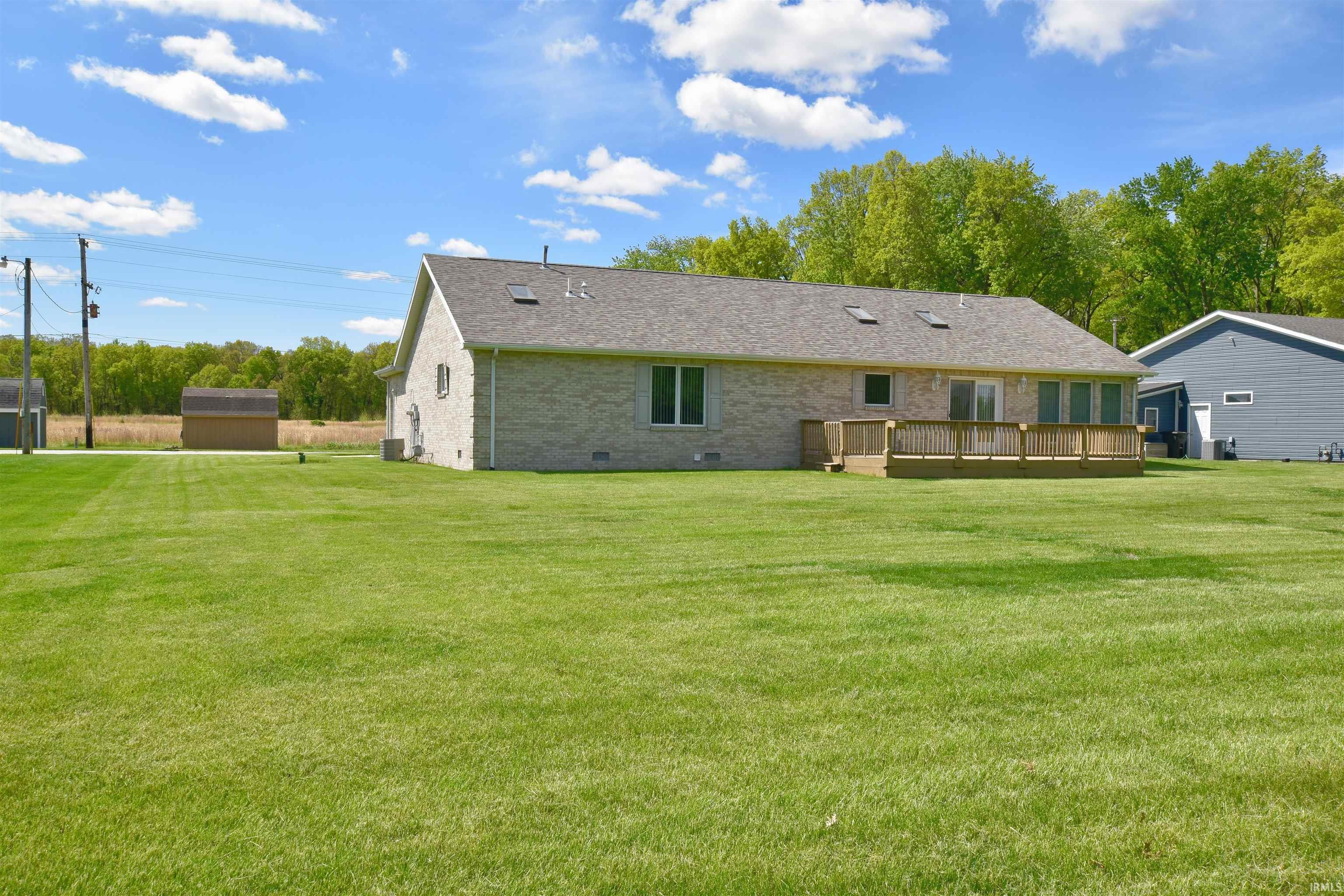4183 East Arrowhead Road Monticello, IN 47960 - Photo 4 of 34 Gallery Image 4