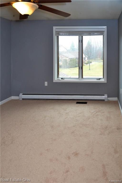2242 London Bridge Drive Rochester Hills, MI 48307 - Photo 10 of 13