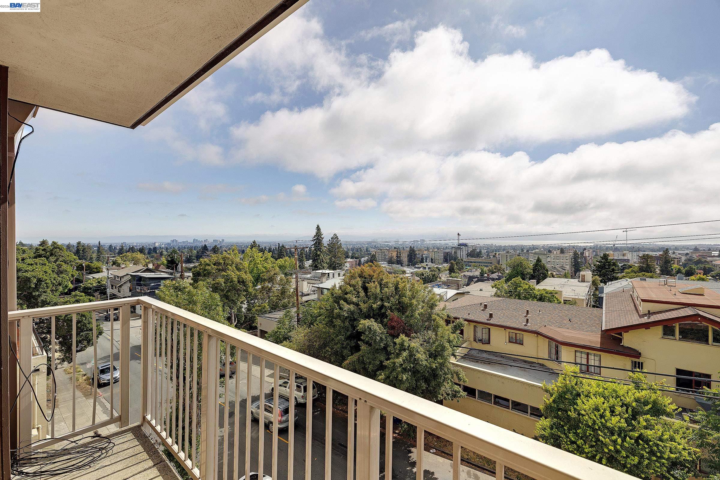 2 Panoramic Way, Unit 306 Berkeley, CA 94704 - Photo 22 of 35
