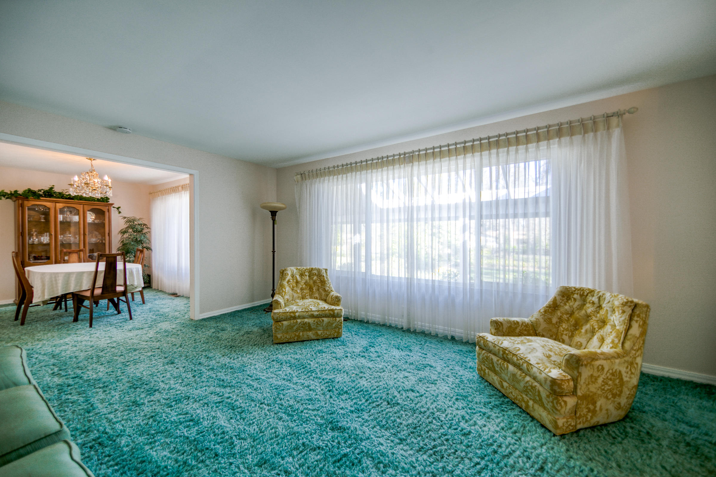 8442 Ranchette Drive Redding, CA 96001 - Photo 10 of 26 a living room with furniture and a yard