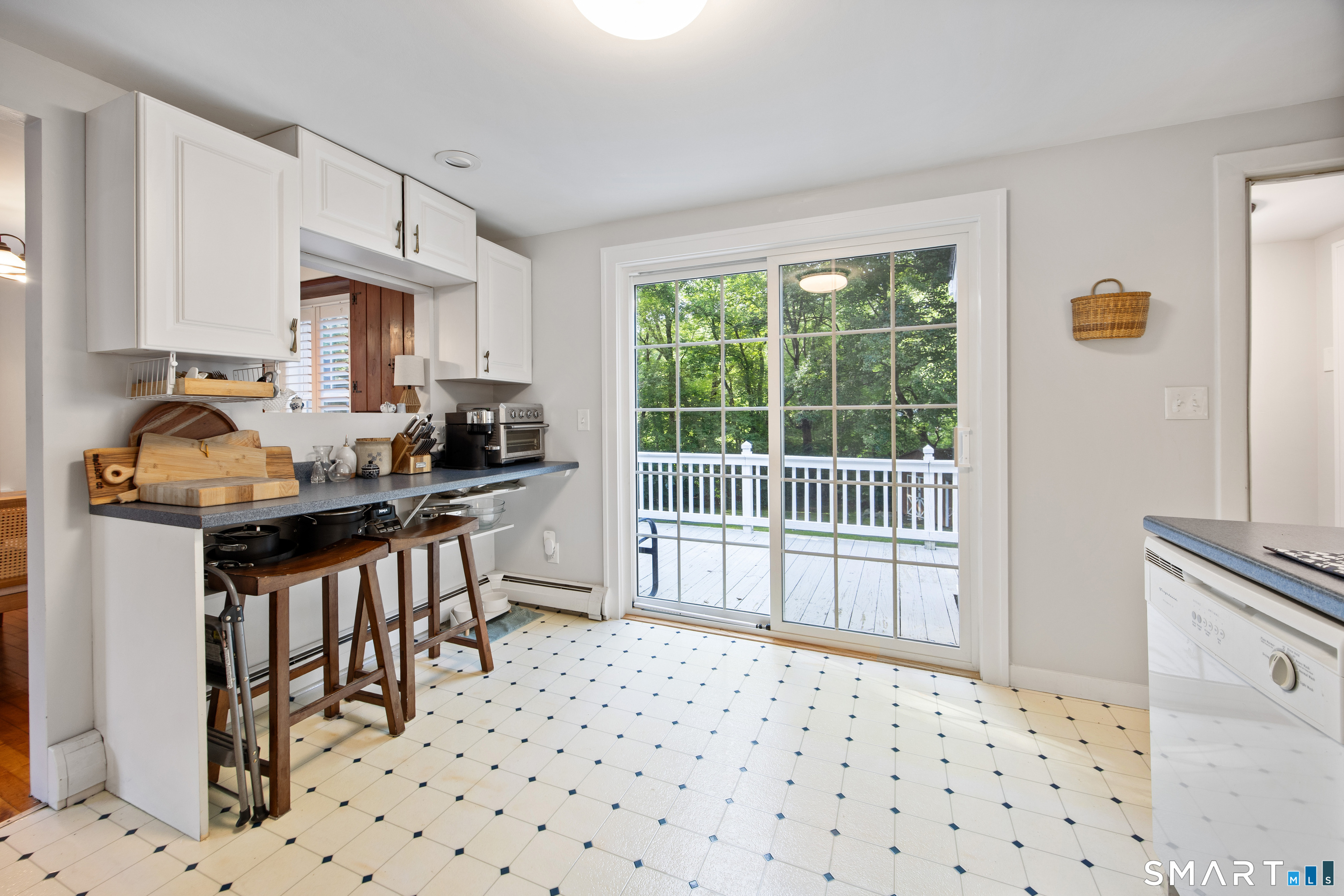 6 Bower Road Madison, CT 06443 - Photo 14 of 28 Gallery Image 14