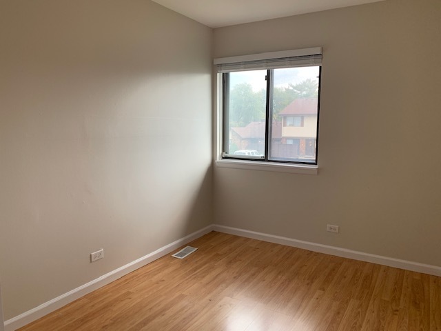 3 Tower Court, Unit 8 Downers Grove, IL 60516 - Photo 7 of 12