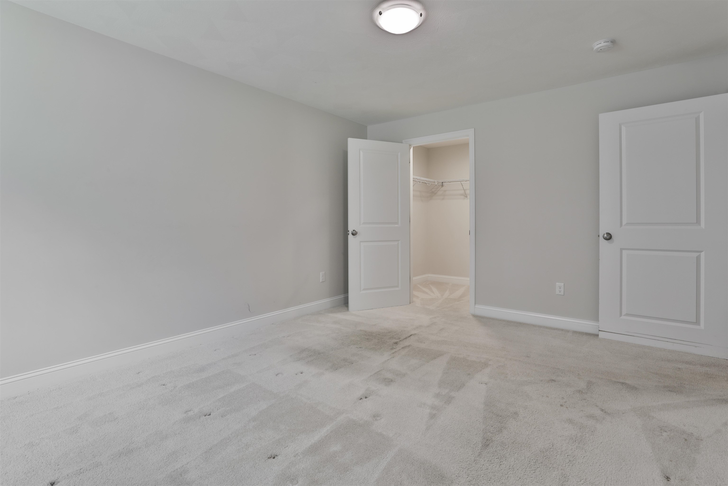 29 Bennett Street Nashua, NH 03064 - Photo 7 of 15