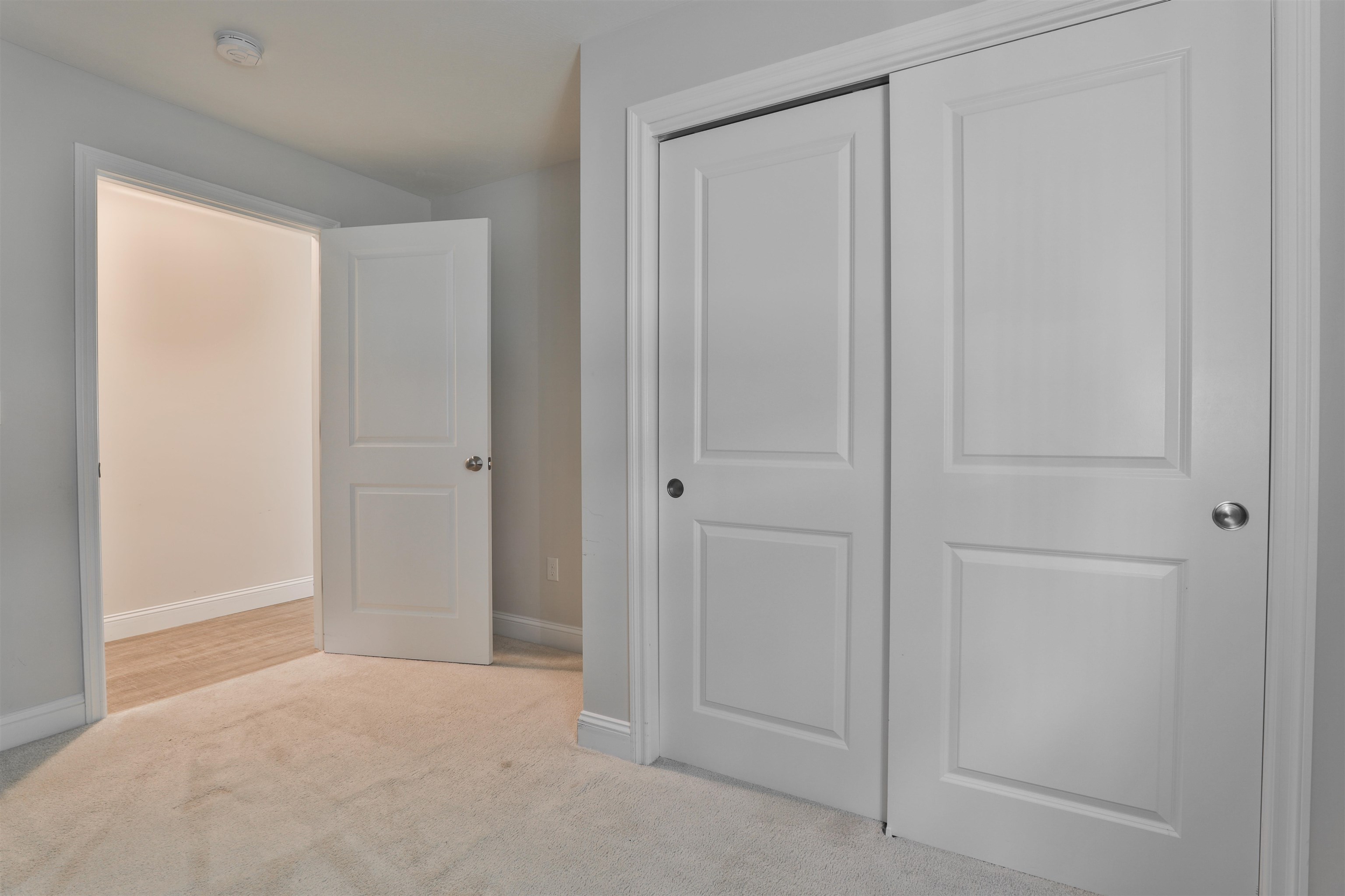 29 Bennett Street Nashua, NH 03064 - Photo 10 of 15