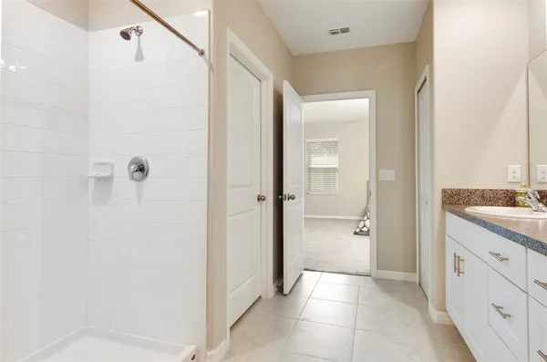 $2,800 | 4914 Wild Senna Boulevard, Tampa, FL 33619