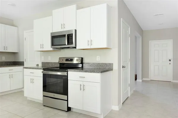 $2,800 | 4914 Wild Senna Boulevard, Tampa, FL 33619