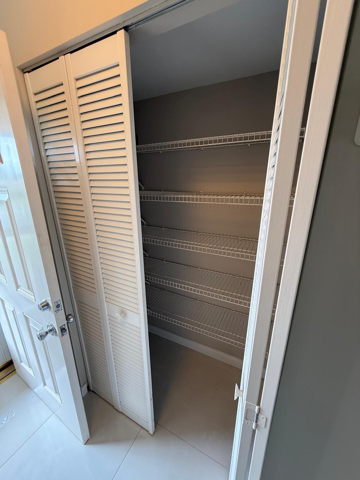 9911 Sandalfoot Boulevard, Unit 105 Boca Raton, FL 33428 - Photo 15 of 25 7a2233aa-1ae3-4213-b200-16958f1da756