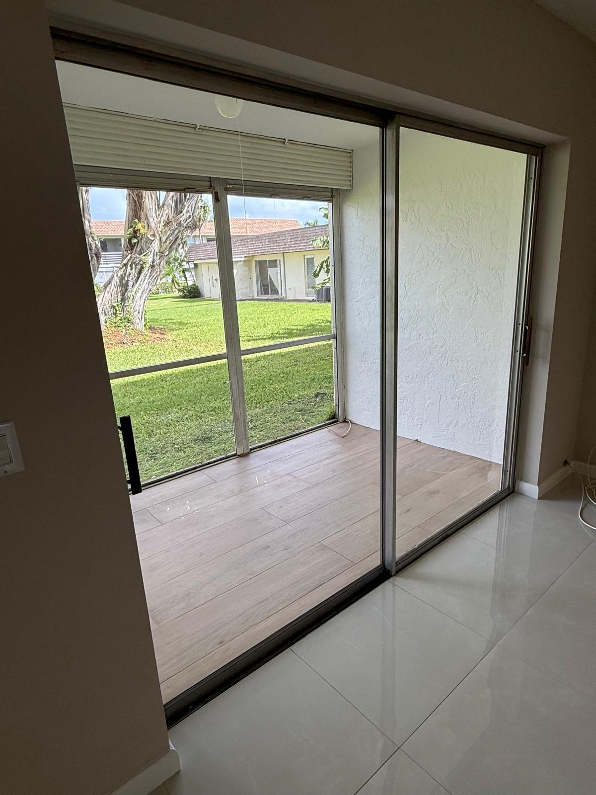 9911 Sandalfoot Boulevard, Unit 105 Boca Raton, FL 33428 - Photo 5 of 25 f09810f5-6d3d-4e55-9f93-893375e348e3