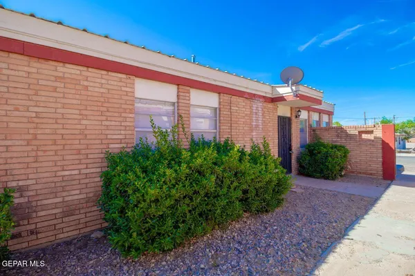 $115,000 | Undisclosed Address, Las Cruces, NM 88001