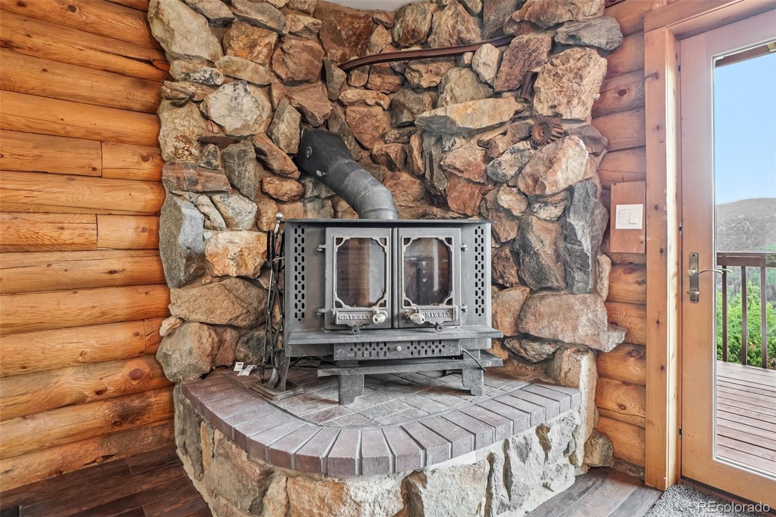 3592 Ridge Road Nederland, CO 80466 - Photo 9 of 50