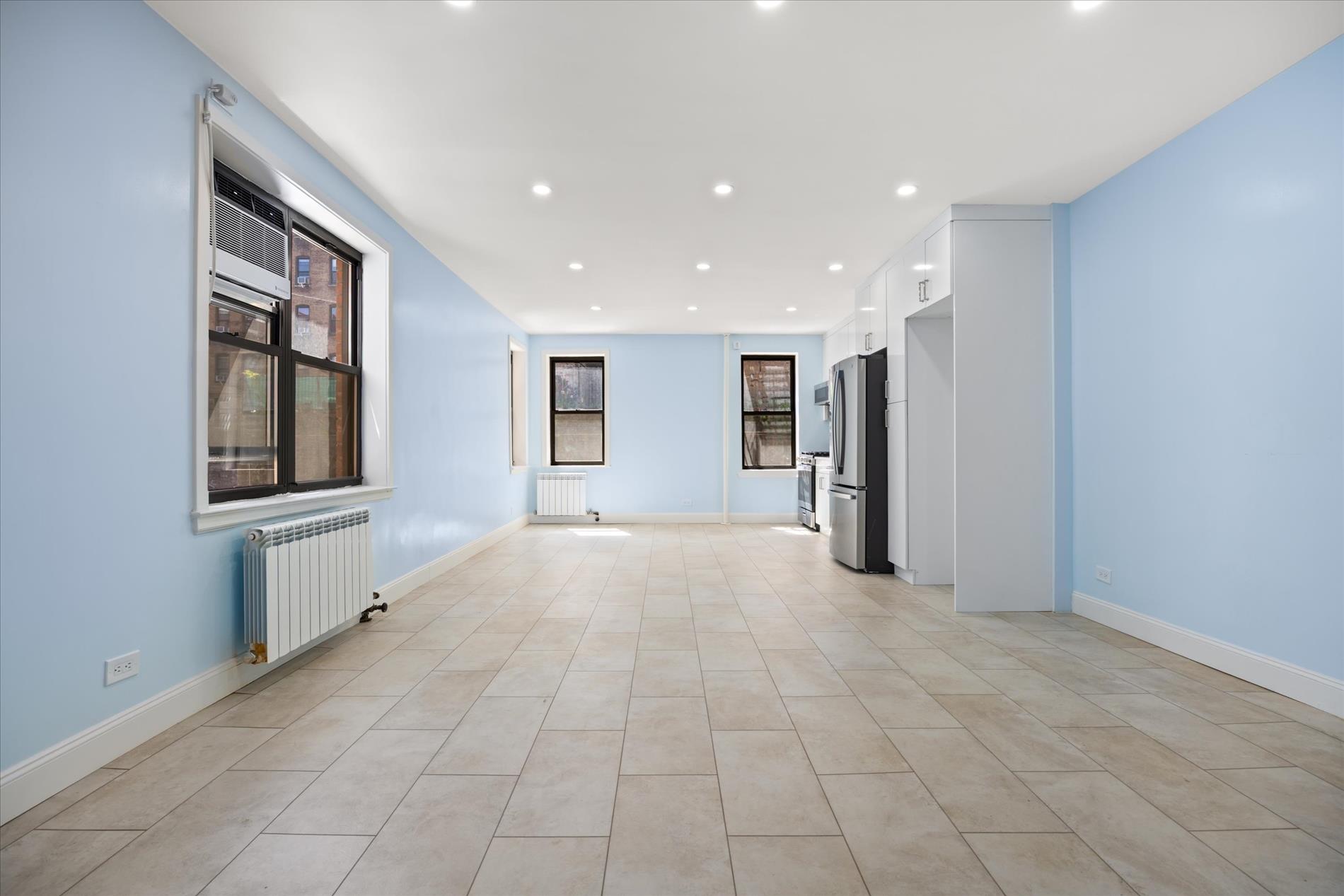 25 Indian Road, Unit 2A Manhattan, NY 10034 - Photo 2 of 19