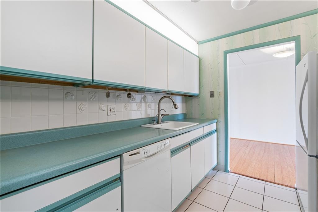 5600 Munhall Road, Unit 606 Pittsburgh, PA 15217 - Photo 14 of 30