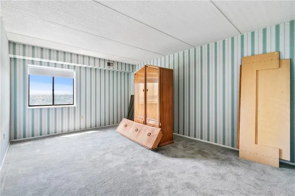 $290,000 | 5600 Munhall Road, Unit 606, Pittsburgh, PA 15217