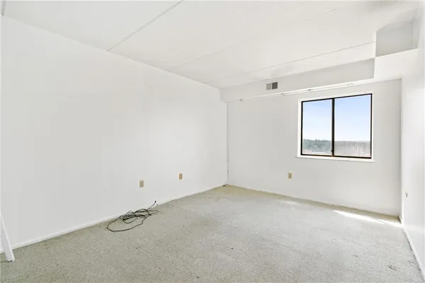 $290,000 | 5600 Munhall Road, Unit 606, Pittsburgh, PA 15217