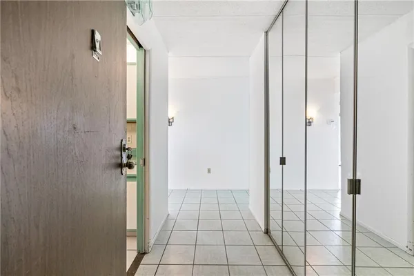 $290,000 | 5600 Munhall Road, Unit 606, Pittsburgh, PA 15217