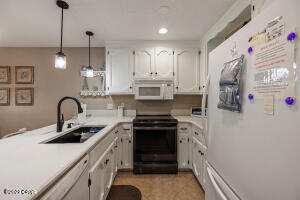 22 Chateau Road Panama City Beach, FL 32413 - Photo 18 of 43 Gallery Image 18