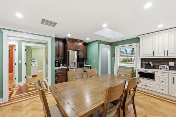 $429,900 | 4400 Wenonah Avenue, Stickney, IL 60402