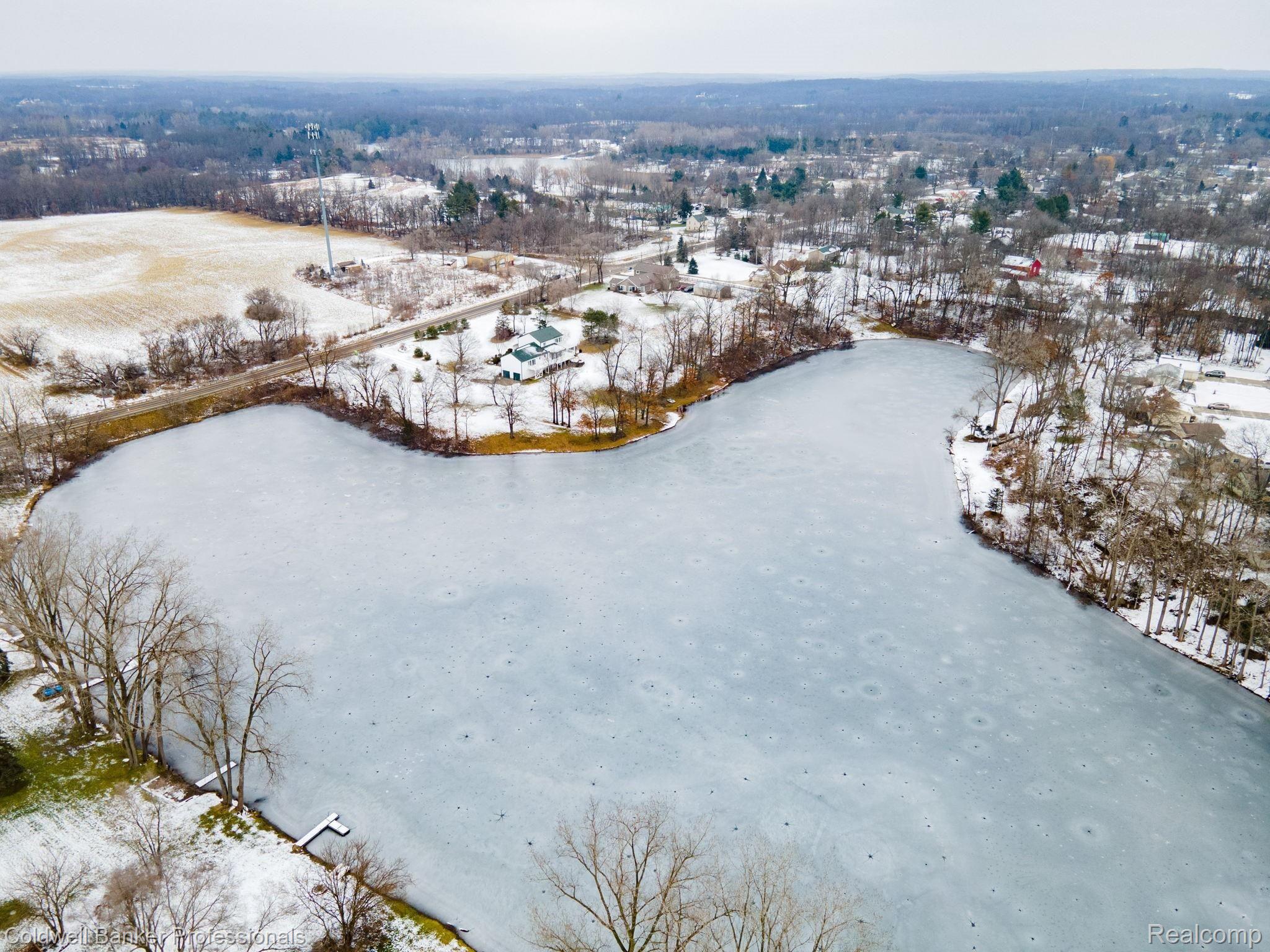 565 Clyde Road Highland, MI 48357 - Photo 50 of 52 52-web-or-mls-565-Clyde-Rd-52.jpg