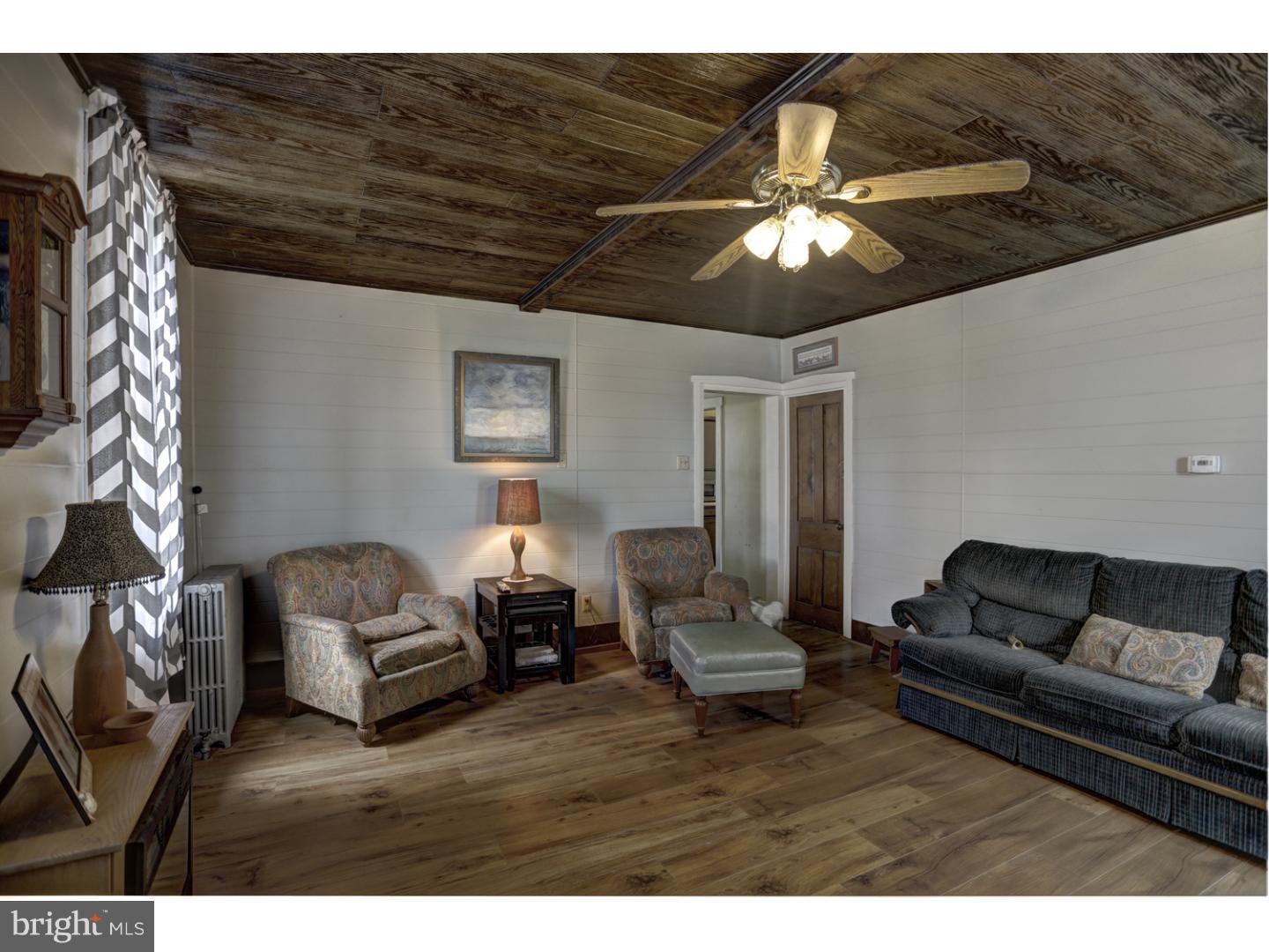 290 North Good Spring Road Hegins, PA 17938 - Photo 3 of 22 Gallery Image 3