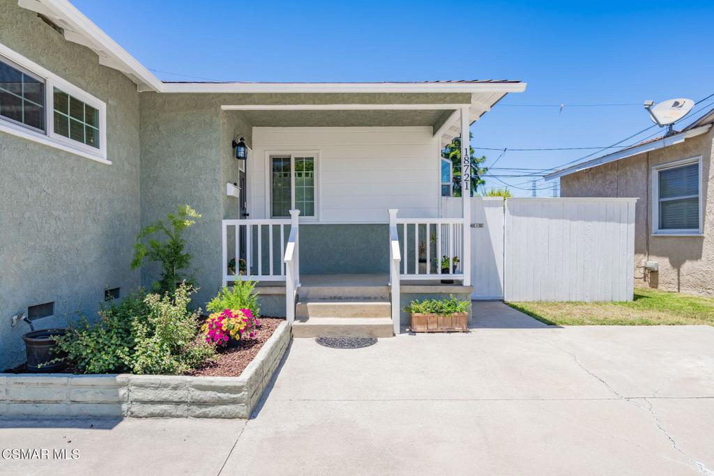 18721 Doty Avenue Torrance, CA 90504 - Photo 7 of 63