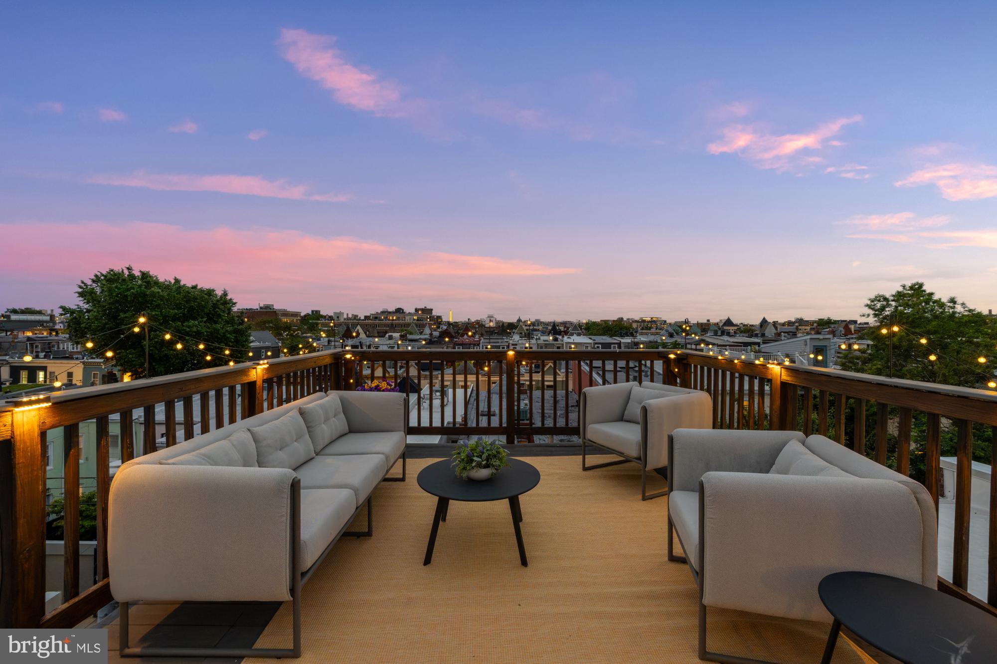 1736 V Street Northwest Washington, DC 20009 - Photo 2 of 40