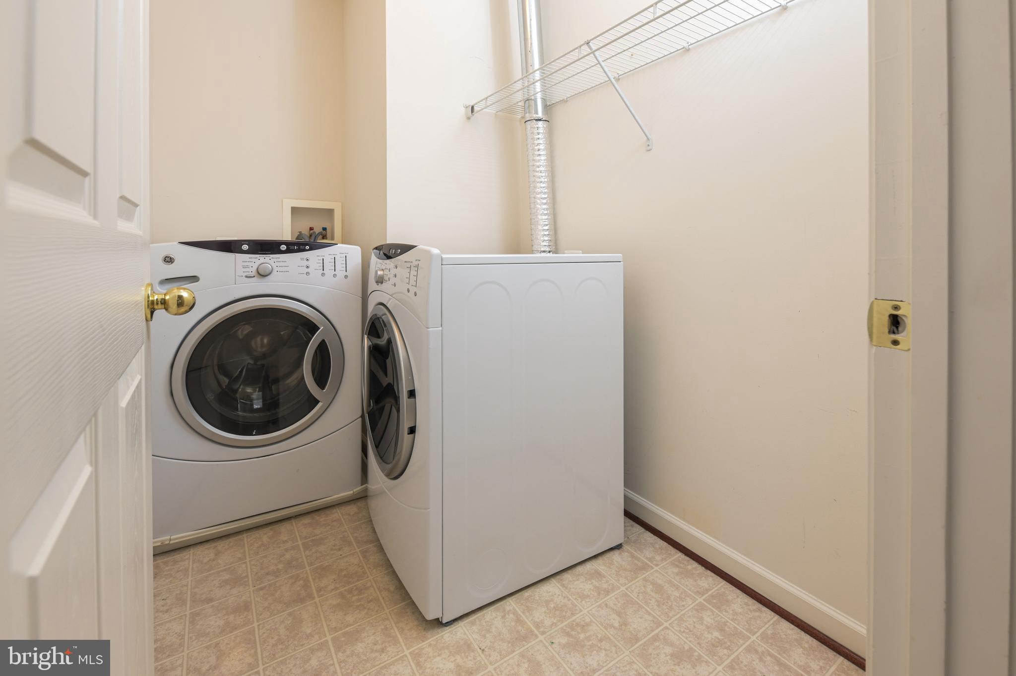 7024 Black Oak Road, Unit 216 Elkridge, MD 21075 - Photo 18 of 30 Washer and Dryer - upper level