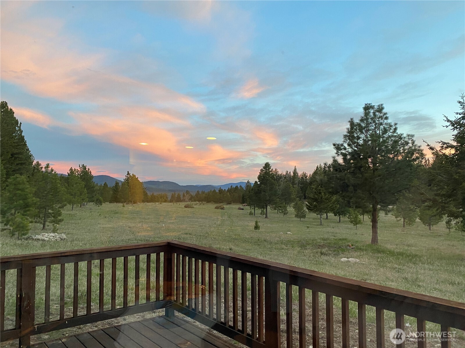 302 Summer Road Tonasket, WA 98855 - Photo 9 of 26 Gallery Image 9